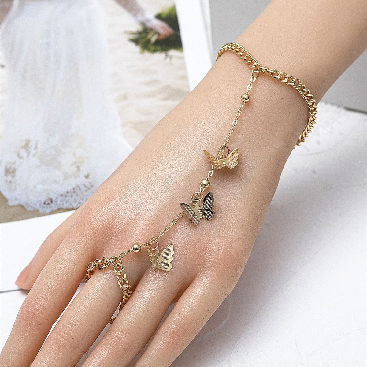 Sweet Butterfly Bracelet Ring, Punk Ring Chain Jewelry For Women, Creative Butterfly Link Chain Bracelet, Connected Finger Ring Bangle Bracelet, Chain Finger Simple Hand Bracelet Sweet Butterfly Bracelet Ring, Punk Ring Chain Jewelry For Women, Creative Butterfly Link Chain Bracelet, Connected Finger Ring Bangle Bracelet, Chain Finger Simple Hand Bracelet